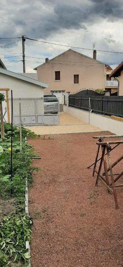 Maison Ville Agreable Riorges Exterior photo